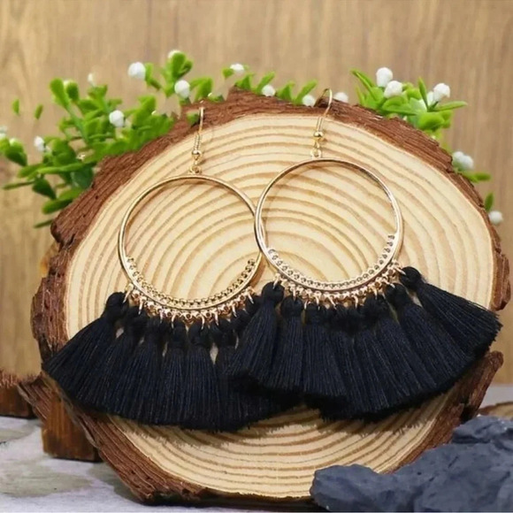 1 LEFT! Bohemian Gold & Black Tassel Necklace & Earring Set - Picture 2 of 3